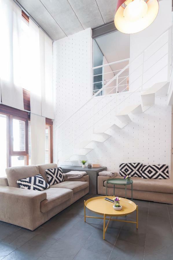 شقة لقنت  في Design And Luminous Duplex In The Old Town المظهر الخارجي الصورة