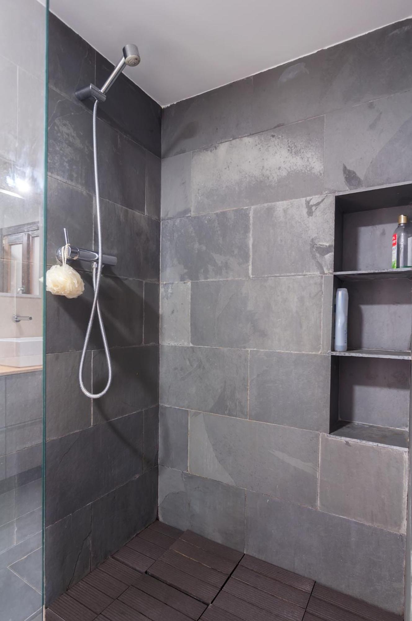 شقة لقنت  في Design And Luminous Duplex In The Old Town المظهر الخارجي الصورة