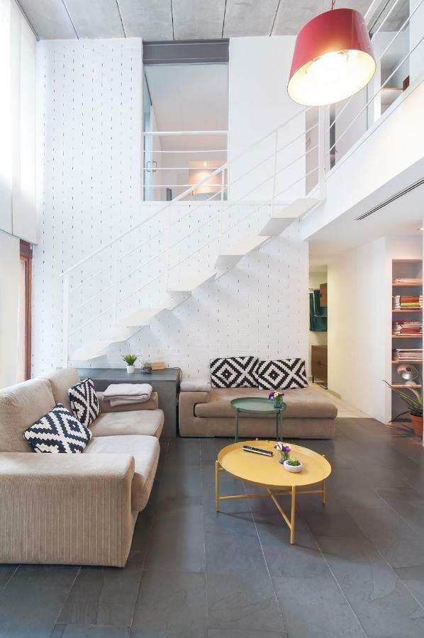 شقة لقنت  في Design And Luminous Duplex In The Old Town المظهر الخارجي الصورة